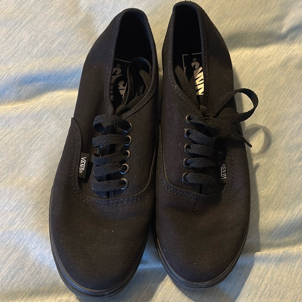 Almost new Vans. Black. Size 8 women’s size 6.5 men’s.